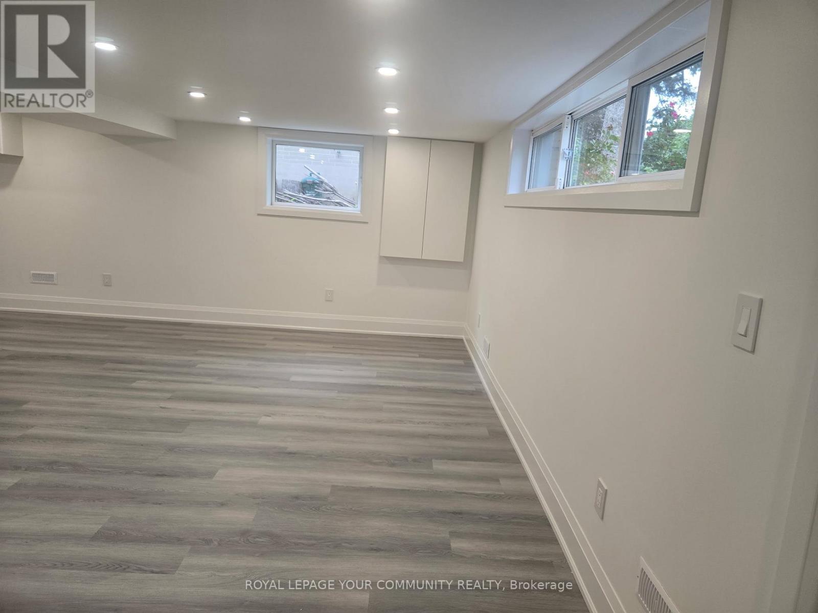 19 Beaverton Road S