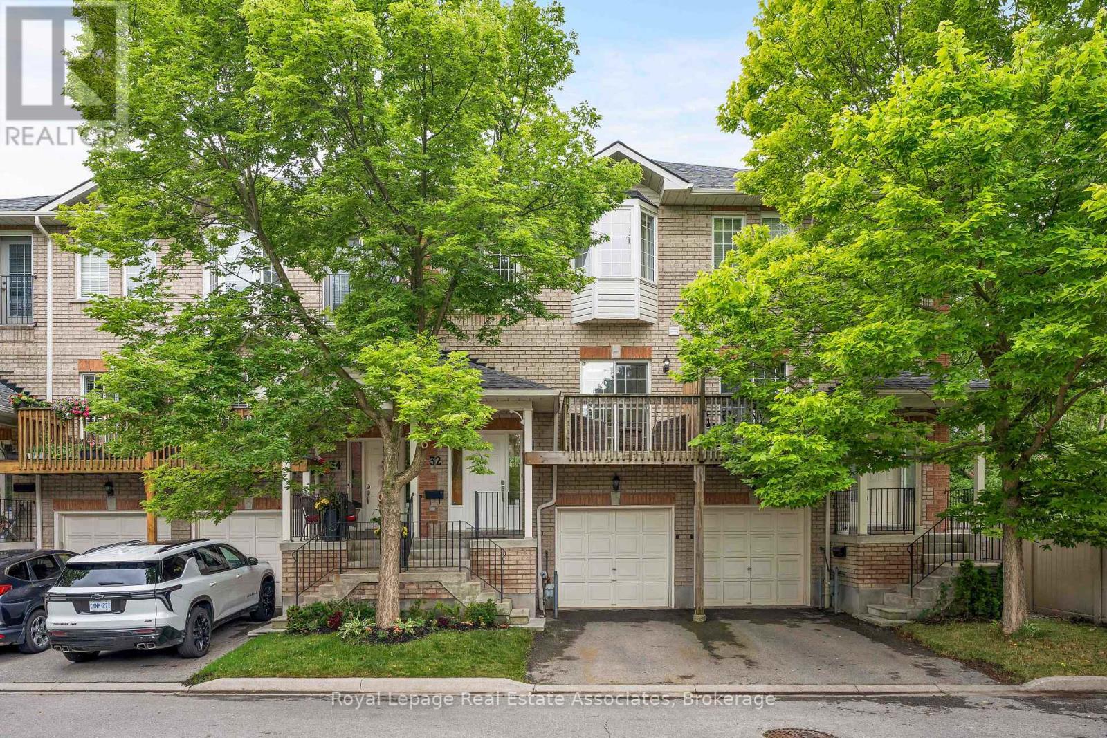 32 1130 Cawthra Road