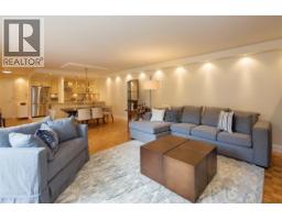 108 4900 Cartier Street, Image 2