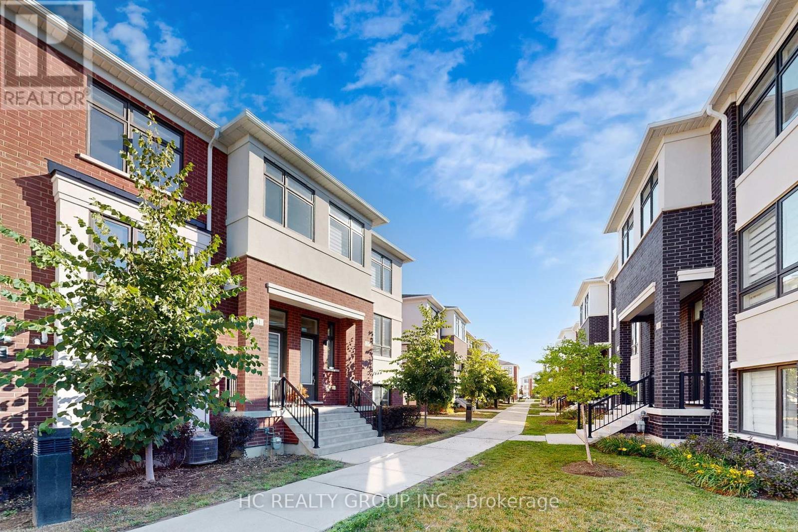 31 Thomas Armstrong Lane