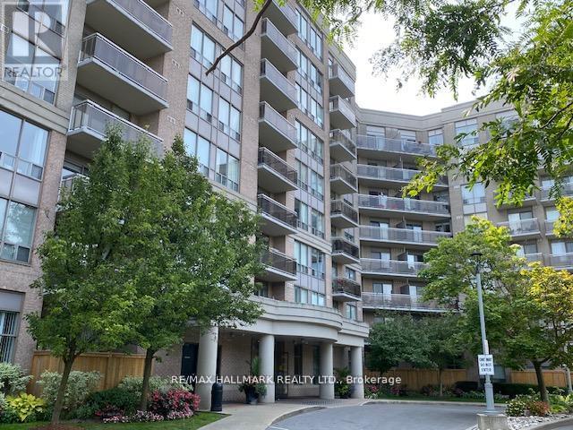 503 1720 Eglinton Avenue E