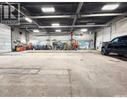 2190 South Railway Street E, Swift Current, SK S9H5P3 Photo 4