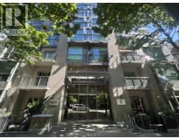 1203 928 Richards Street, Image 2