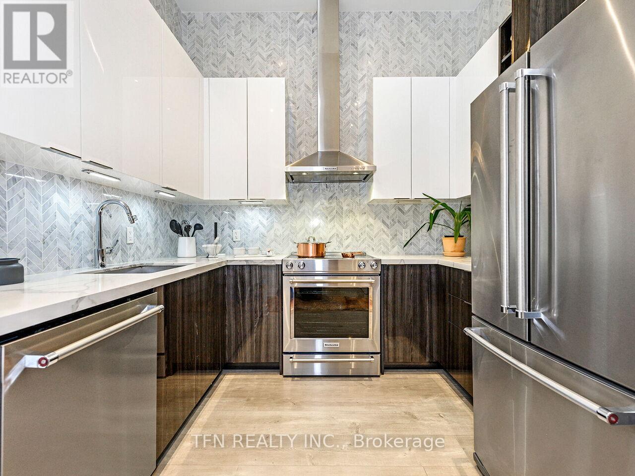 M 5 20 Shore Breeze Drive