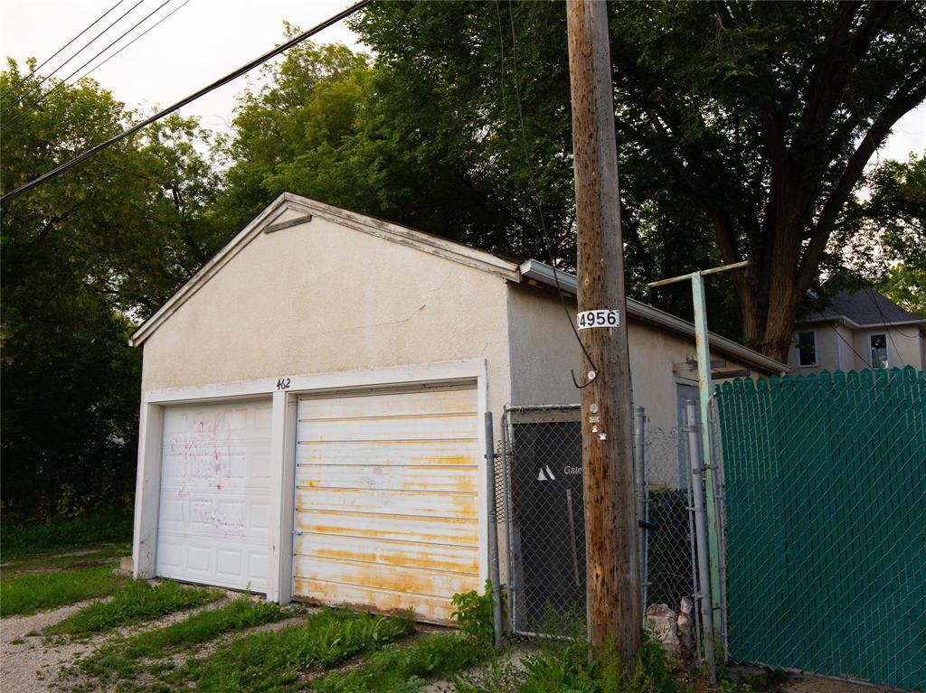432 Stella Avenue