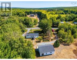 Mud room - 369 Mount Hanley Road, North Williamston, NS B0S1M0 Photo 4