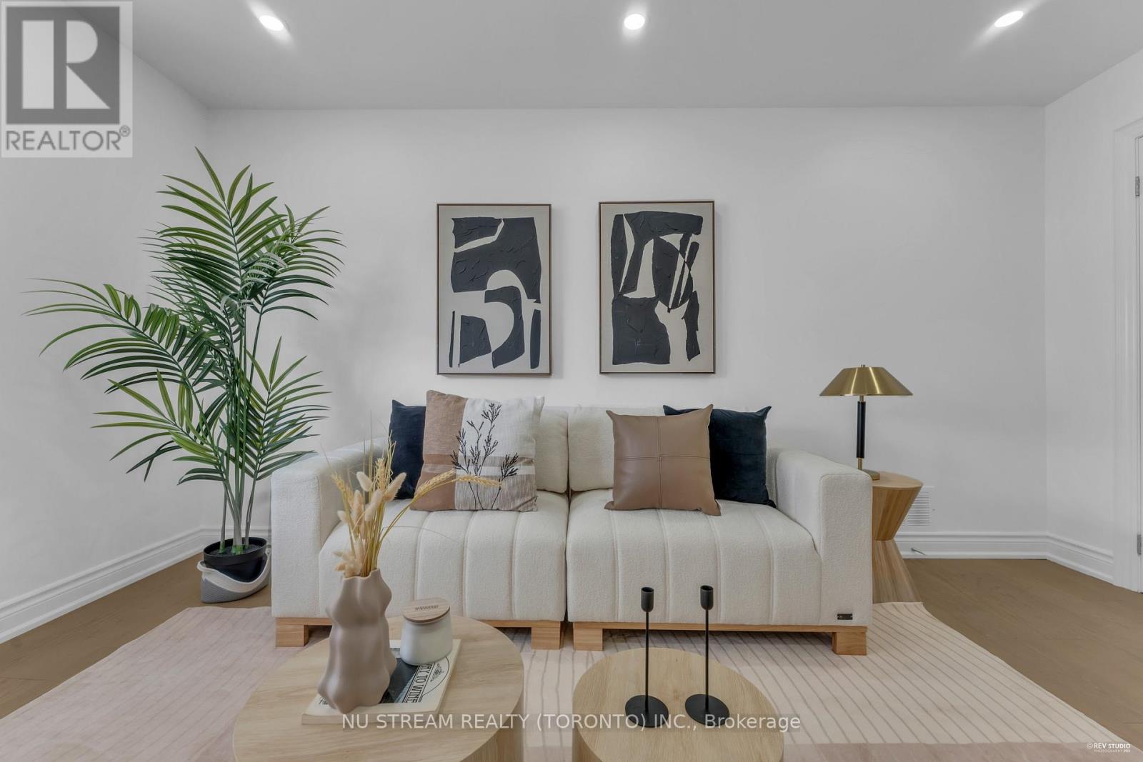 26 Silbury Drive