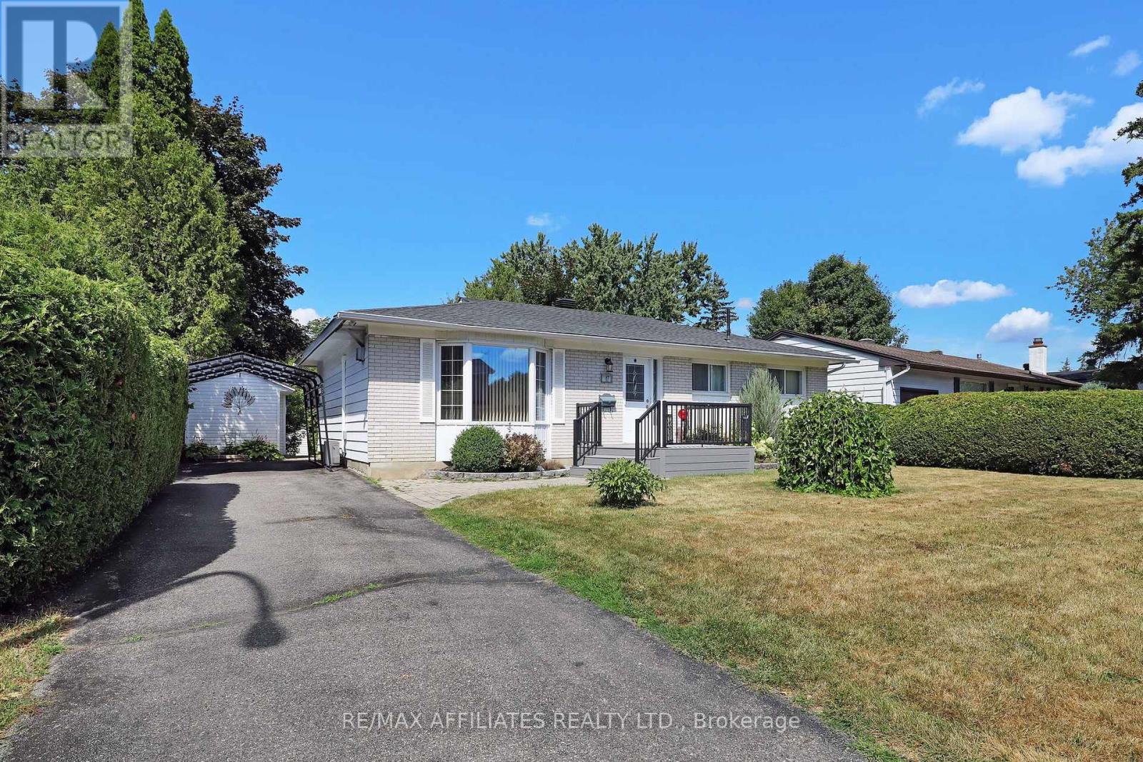 17 Canfield Road