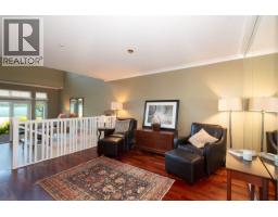 17 Beach Drive, Furry Creek, BC V8B1A2 Photo 4