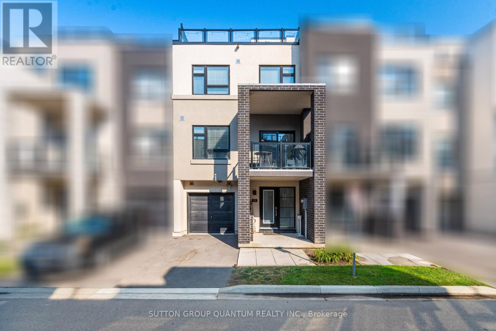 19 1121 Cooke Boulevard