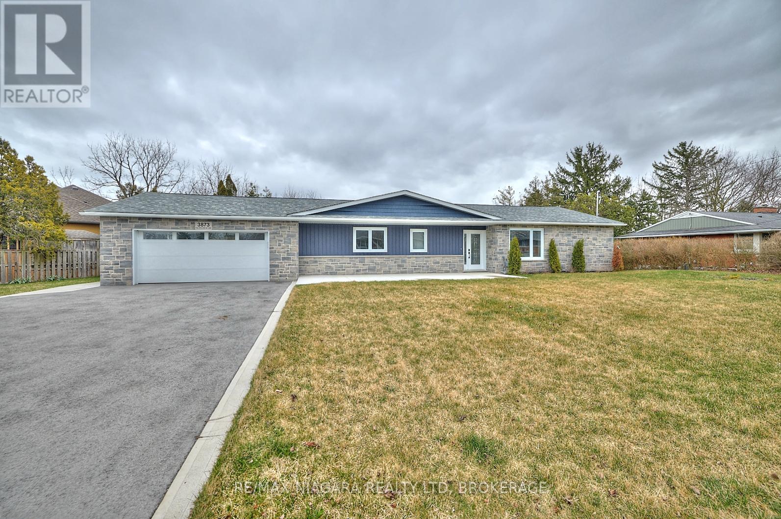 3873 Glenview Drive
