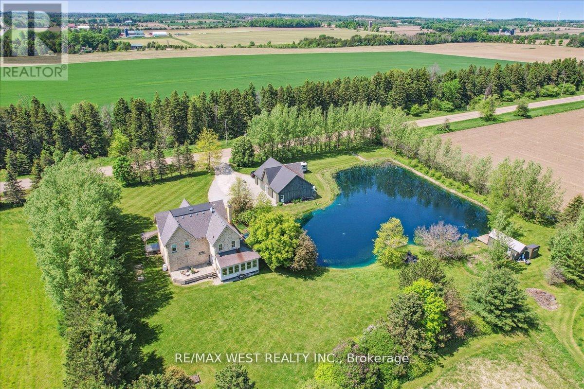 7817 Sideroad 10