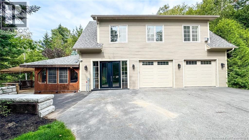 60 Fox Point Drive