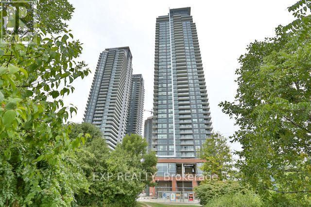 710 2212 Lake Shore Boulevard W