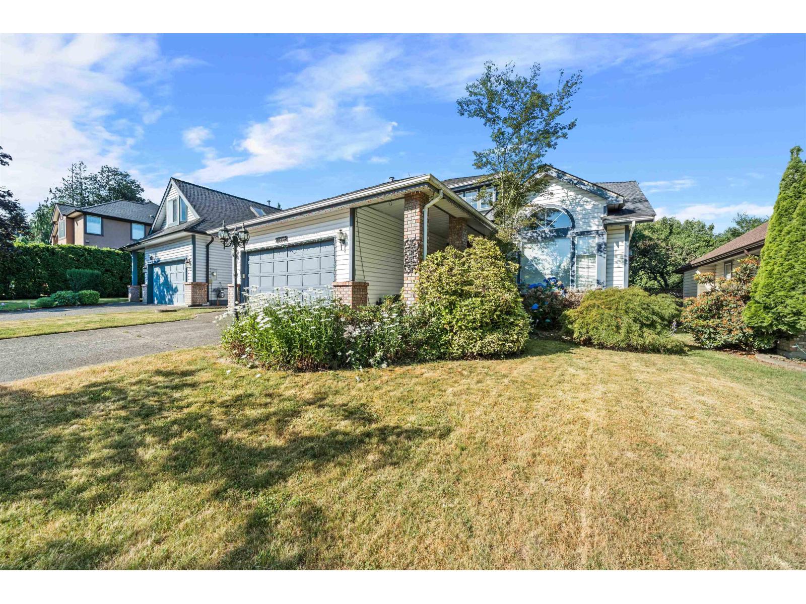 21558 86 A Crescent