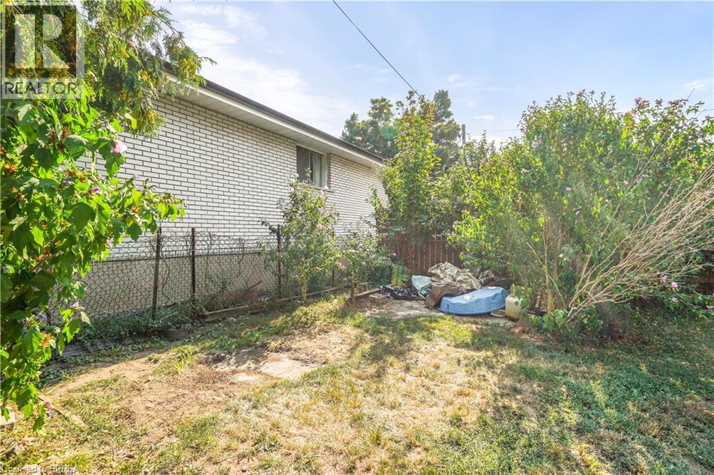 327 Sheridan Street