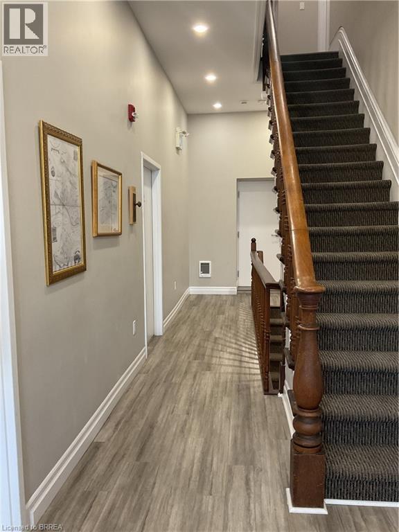 98 Lorne Crescent Unit 1