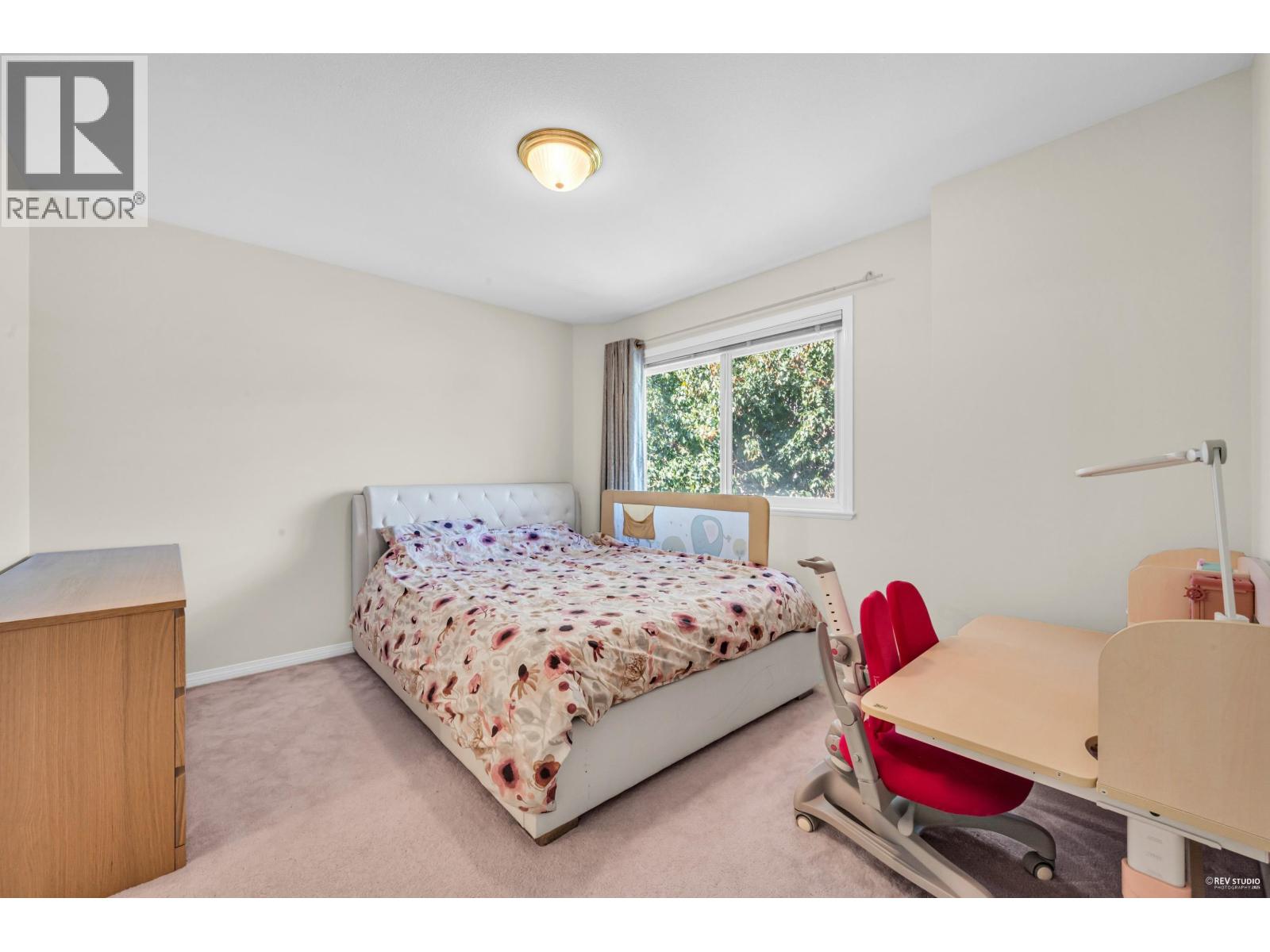2140 Davies Court
