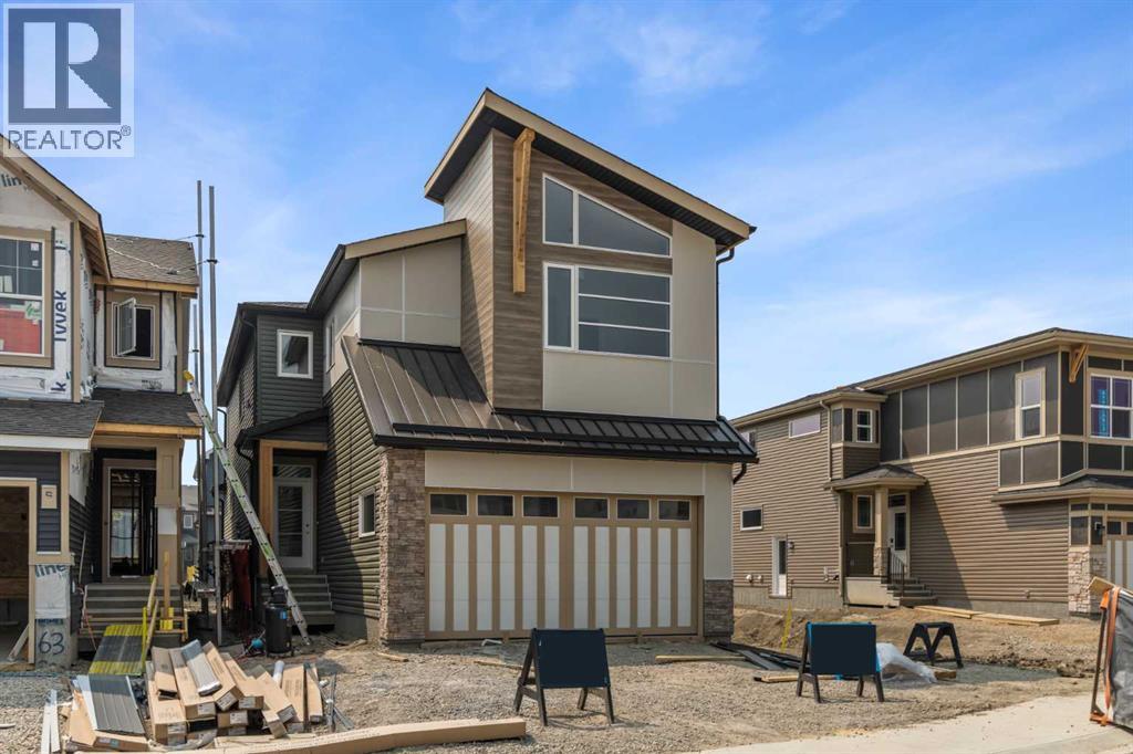 67 Silver Spruce Bay Sw