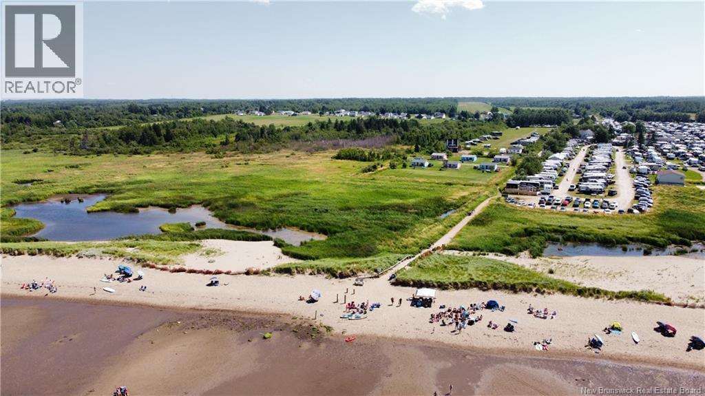 53 57 Chemin Plage Gagnon Beach