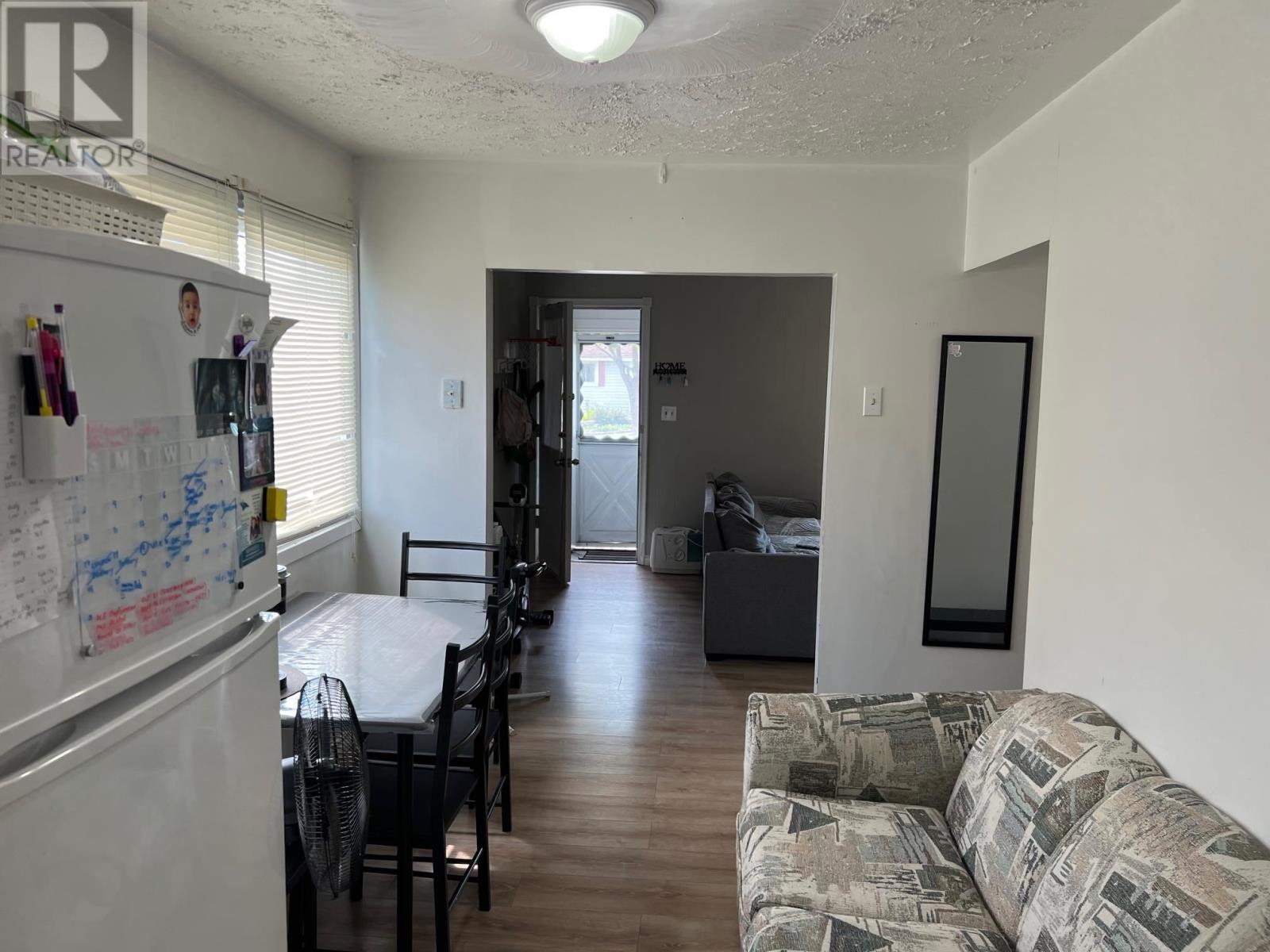 702 Lennox Ave
