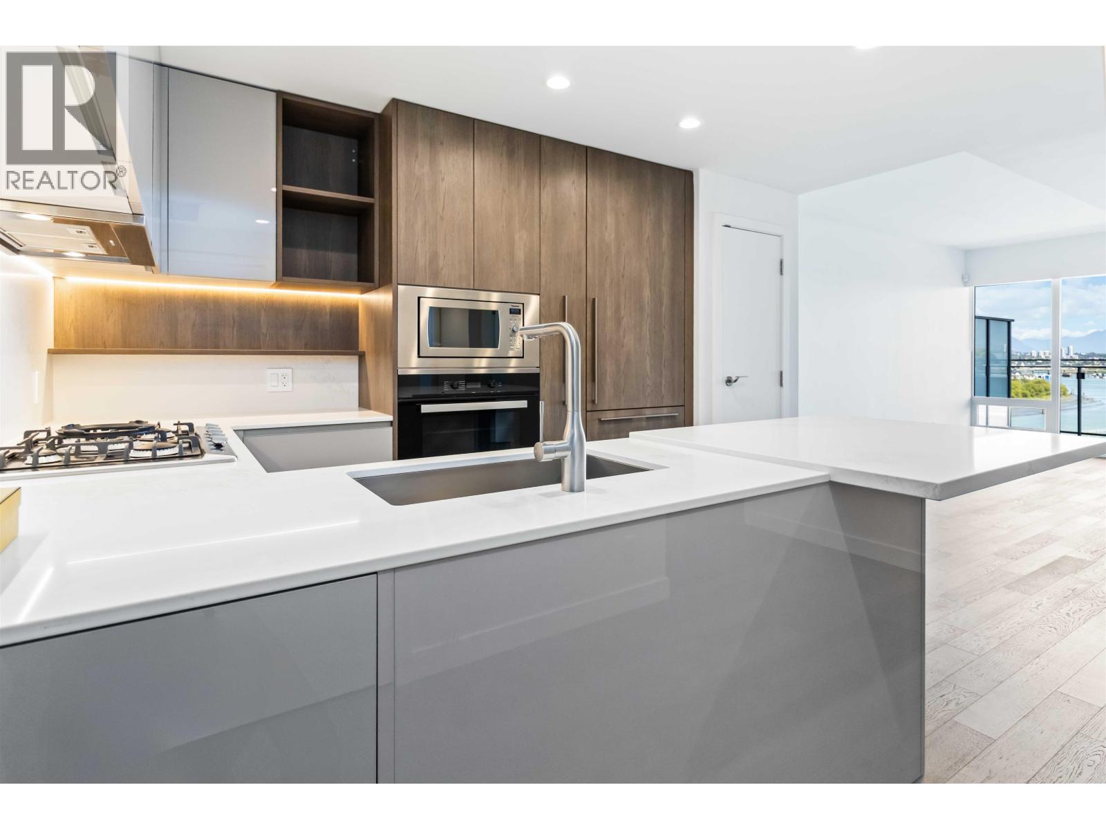 1103 6811 Pearson Way