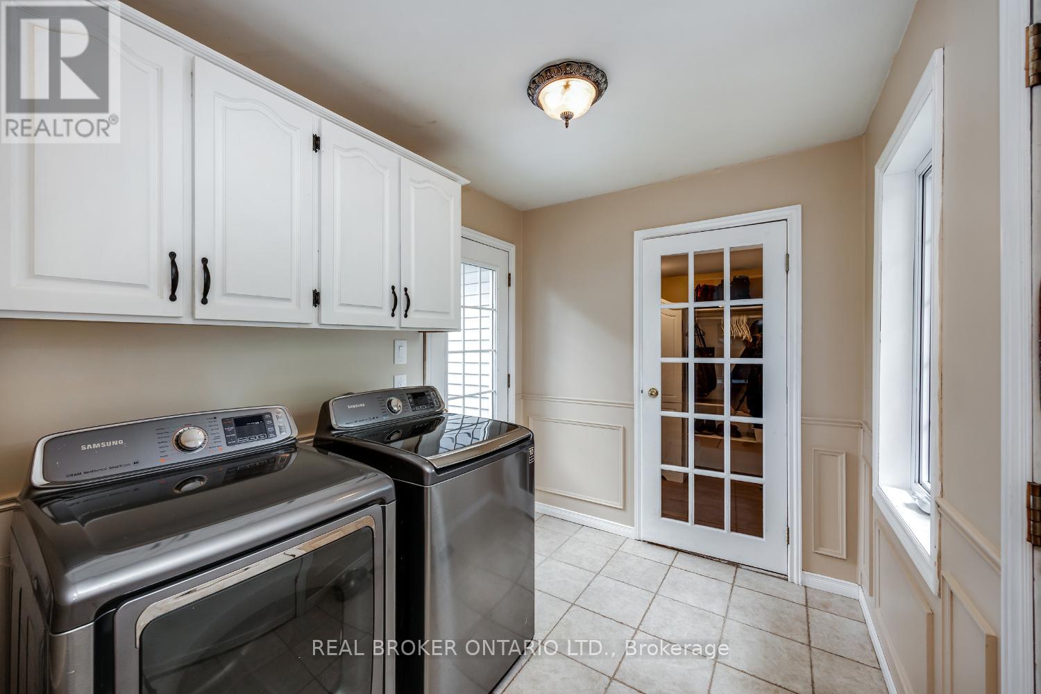 10 Brownsville Court