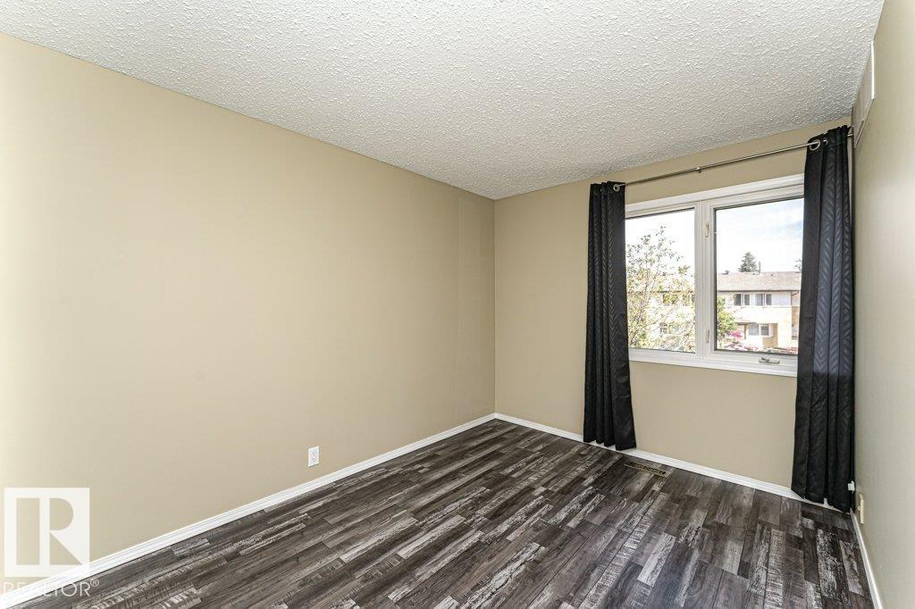 3299 139 Av Nw