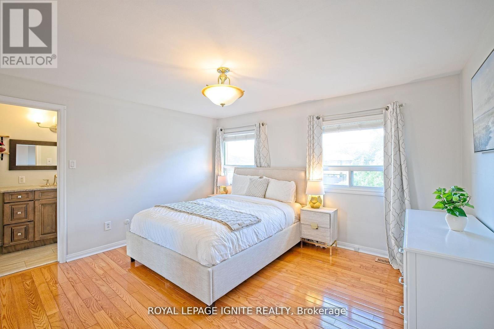 2092 Sava Crescent