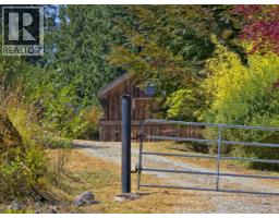 672 Isabella Point Road, Salt Spring Island, BC V8K1V6 Photo 5