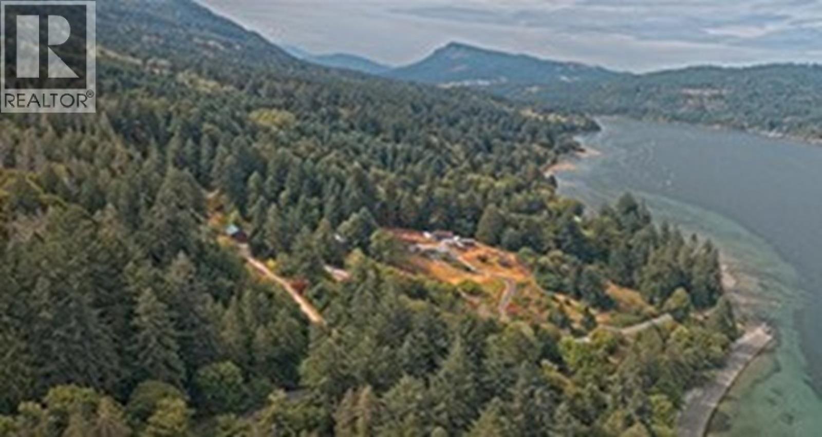 672 Isabella Point Road