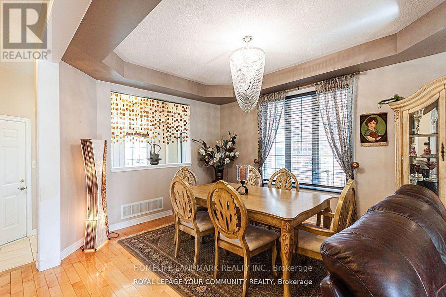 111 Deerwood Crescent