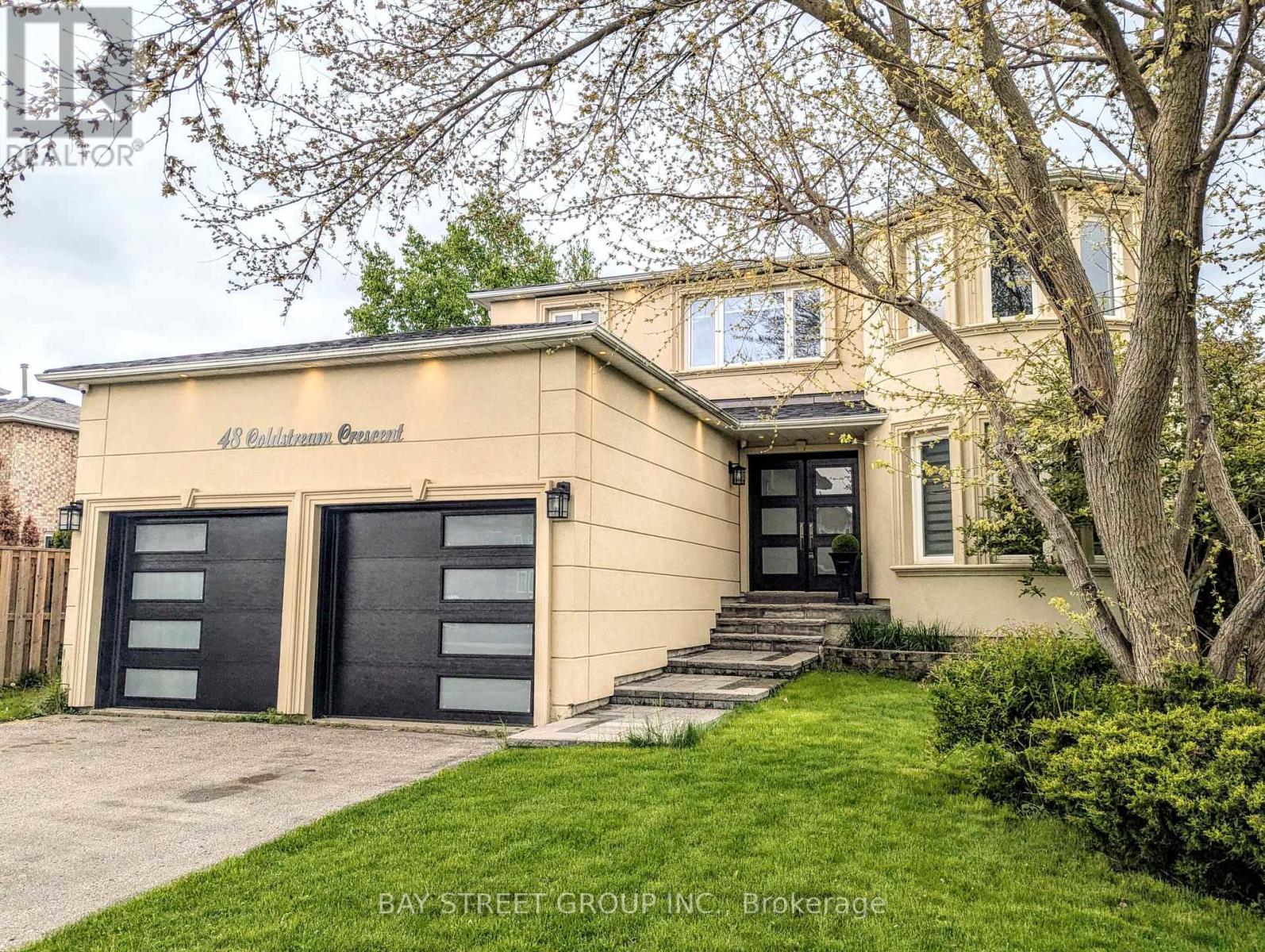 48 Coldstream Crescent