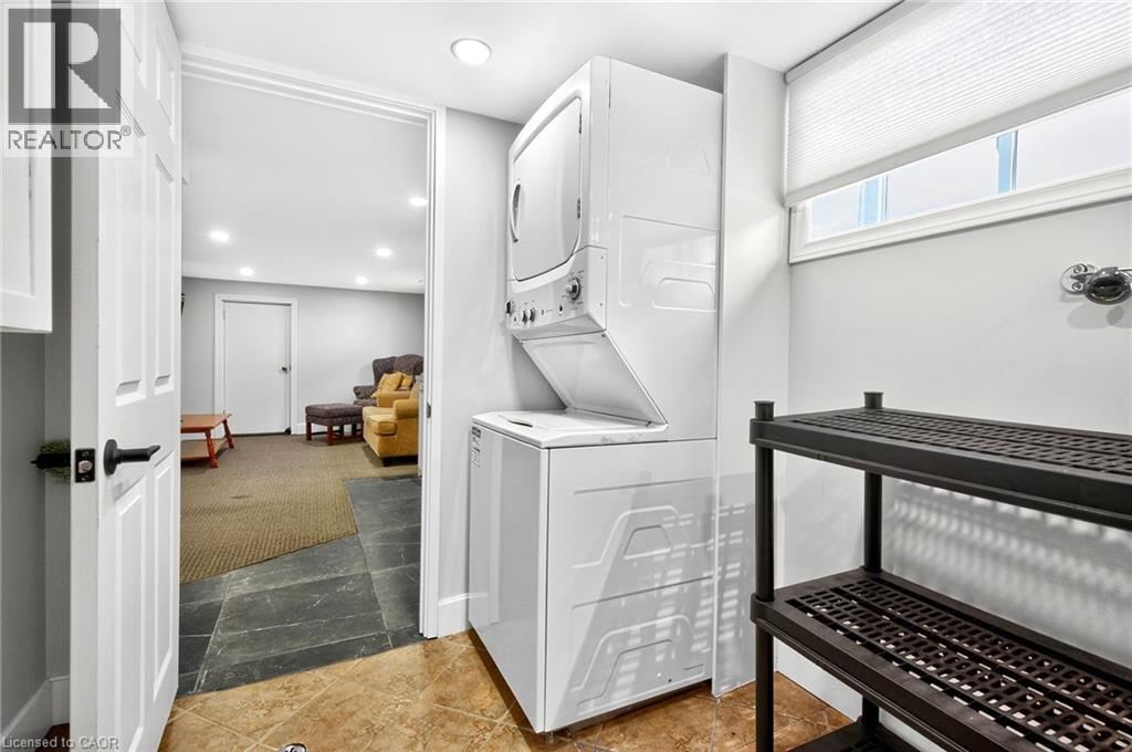 71 East 39th Street Unit Basement