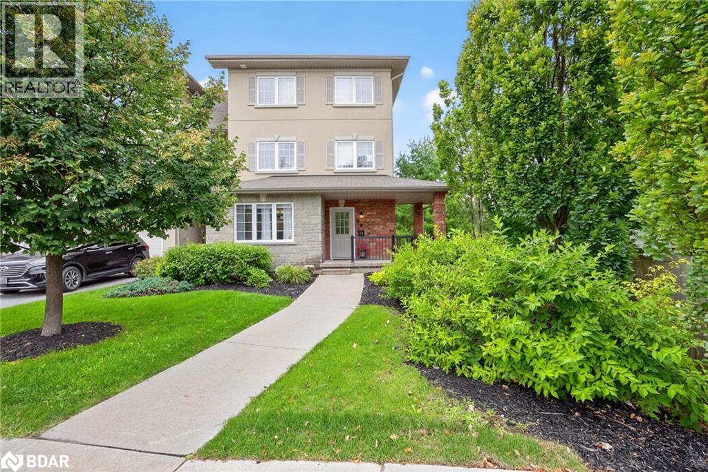 49 Ferndale Drive S Unit 8