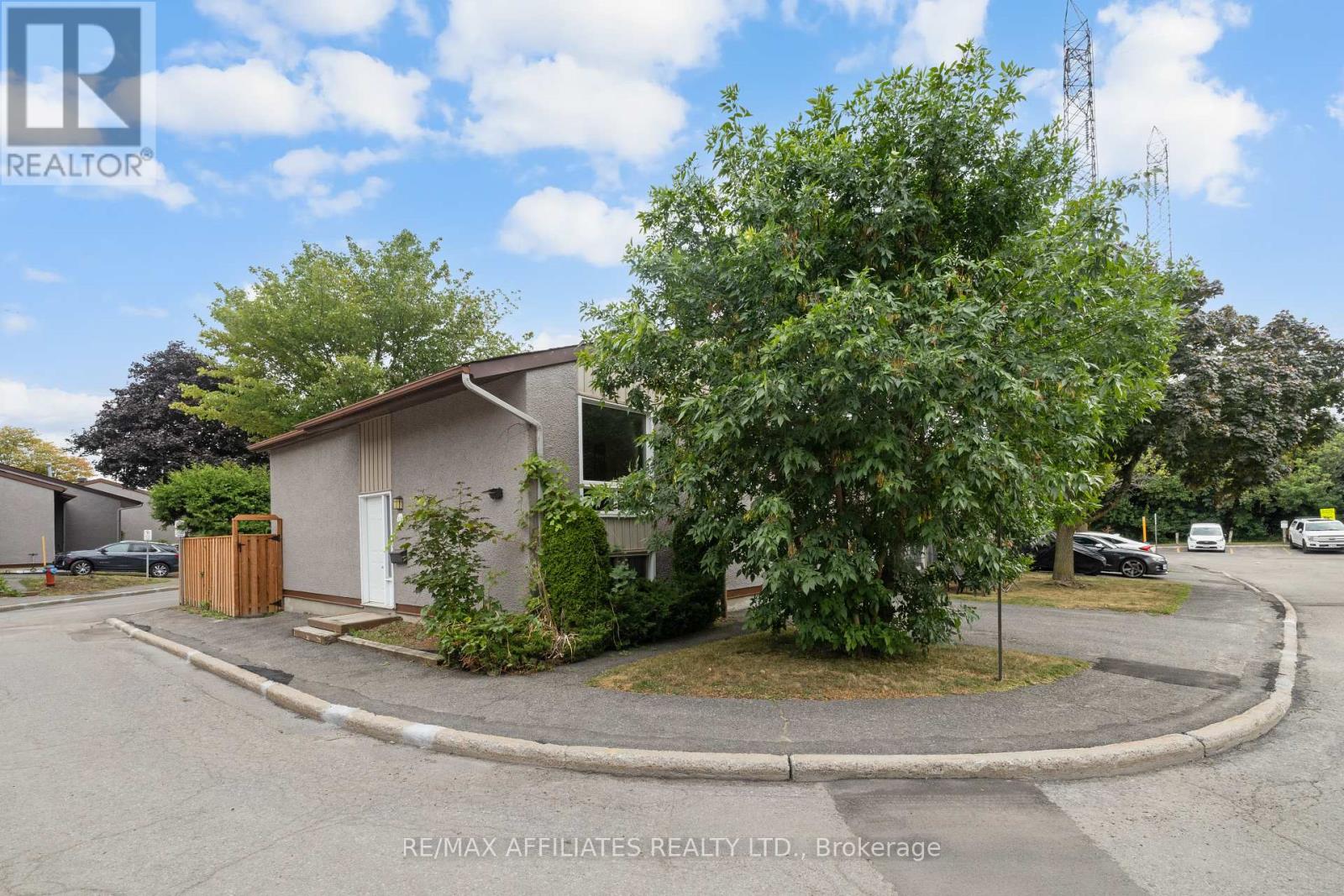 306 Woodfield Drive