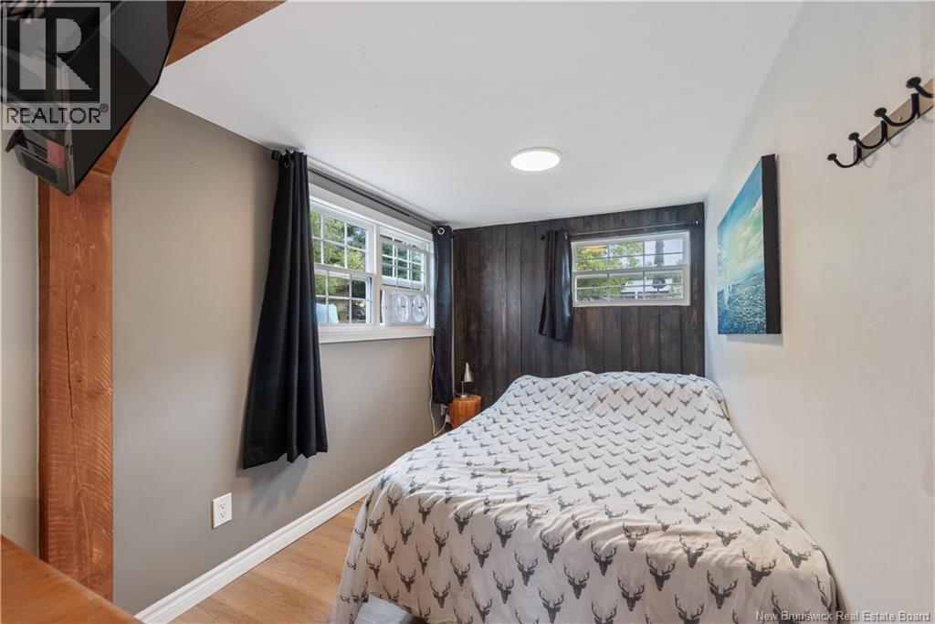 23 Sunset Lane