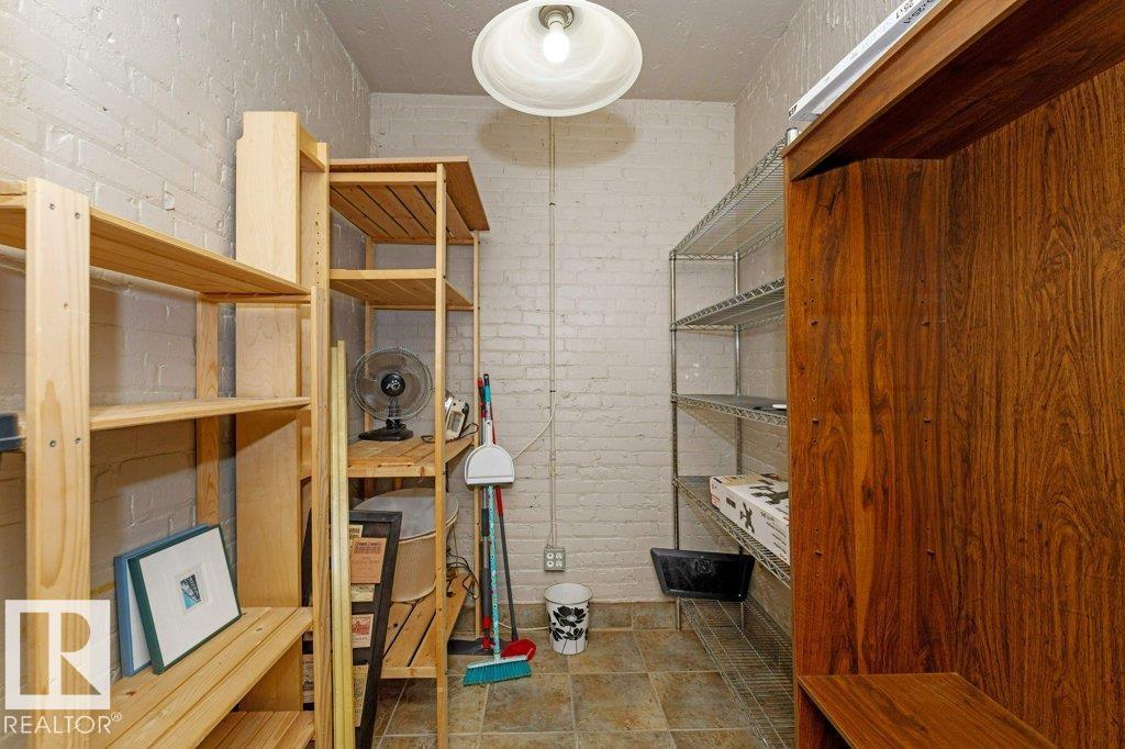001 10249 104 St Nw