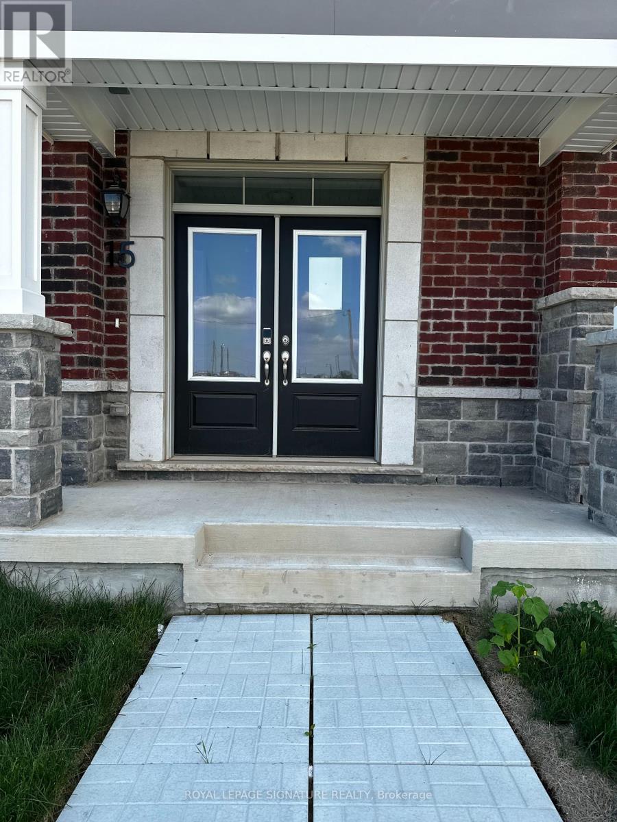 15 1259 Lily Crescent