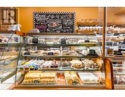 204 Queens Street, Scugog, ON L9L1B9 Photo 4