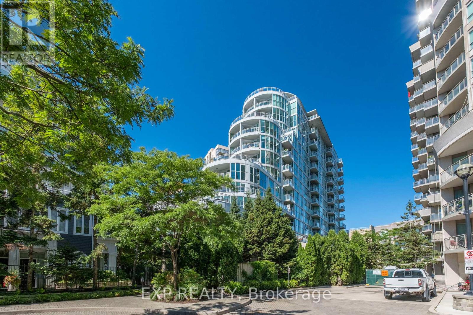 409 2067 Lake Shore Boulevard