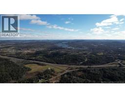 7 Crest Avenue, Heathland, NB E3L5C1 Photo 5