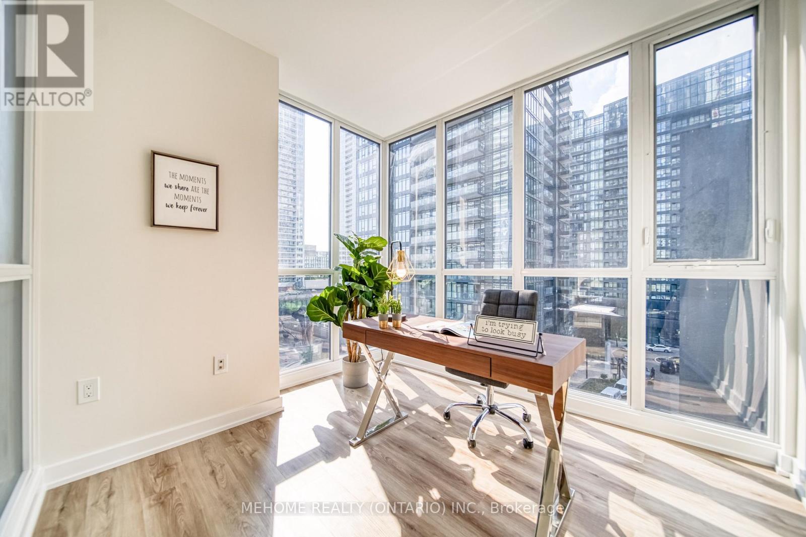 706 85 Queens Wharf Road