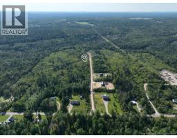 2 Crest Avenue, Heathland, NB E3L5C1 Photo 2