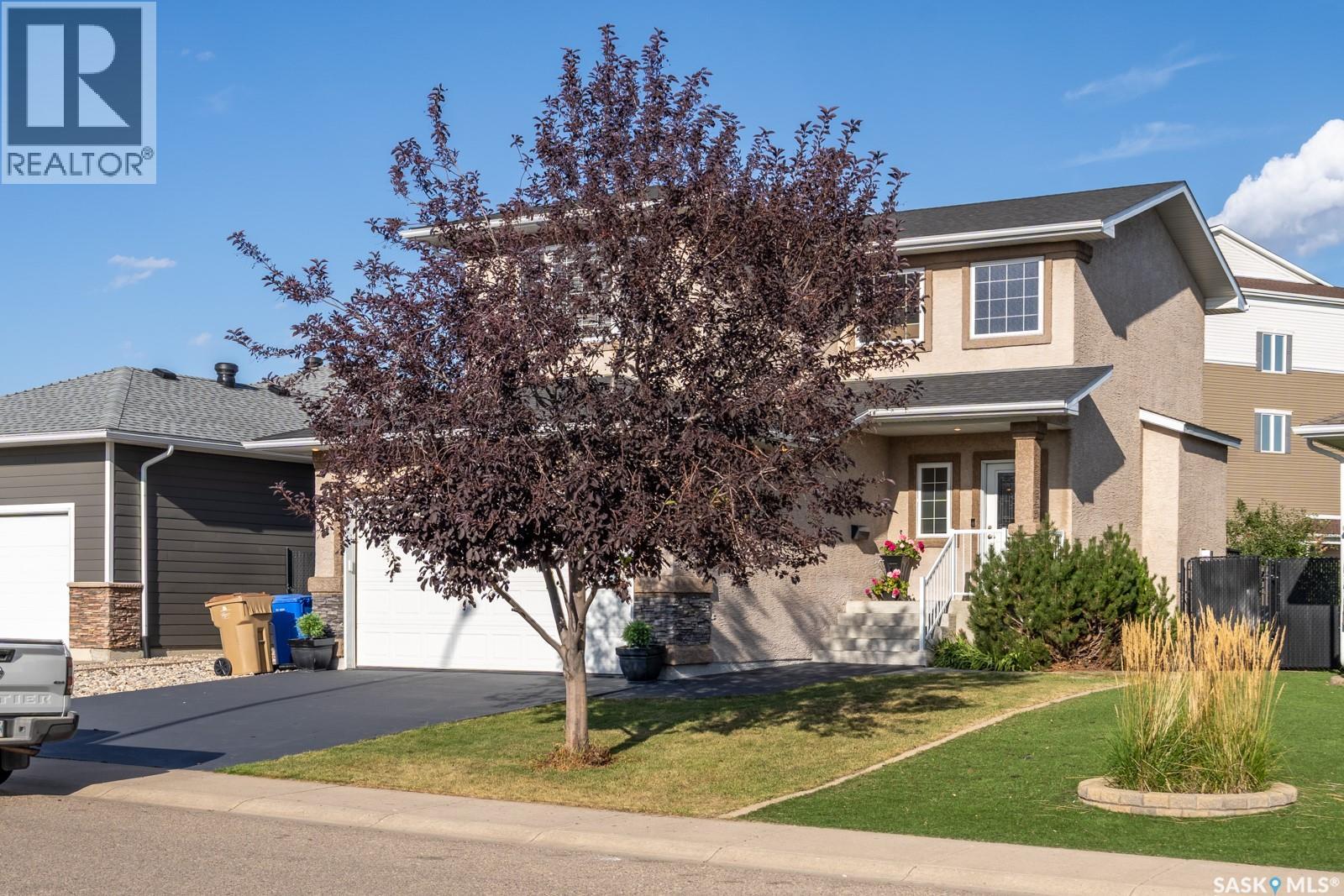 4738 Mazinke Crescent