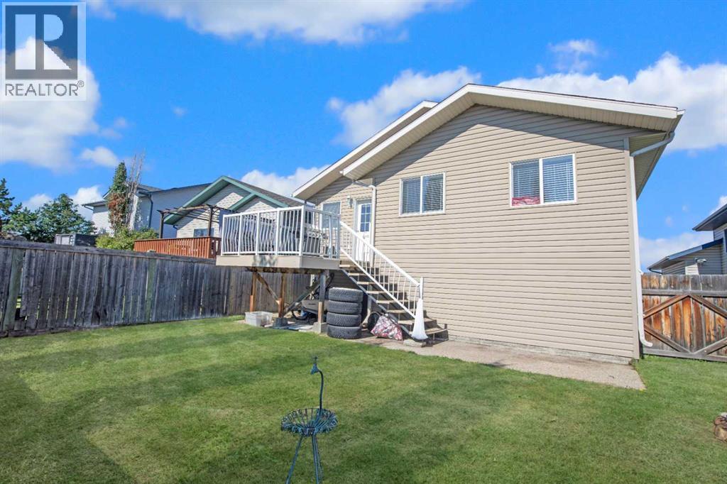 206 Pinnacle Way
