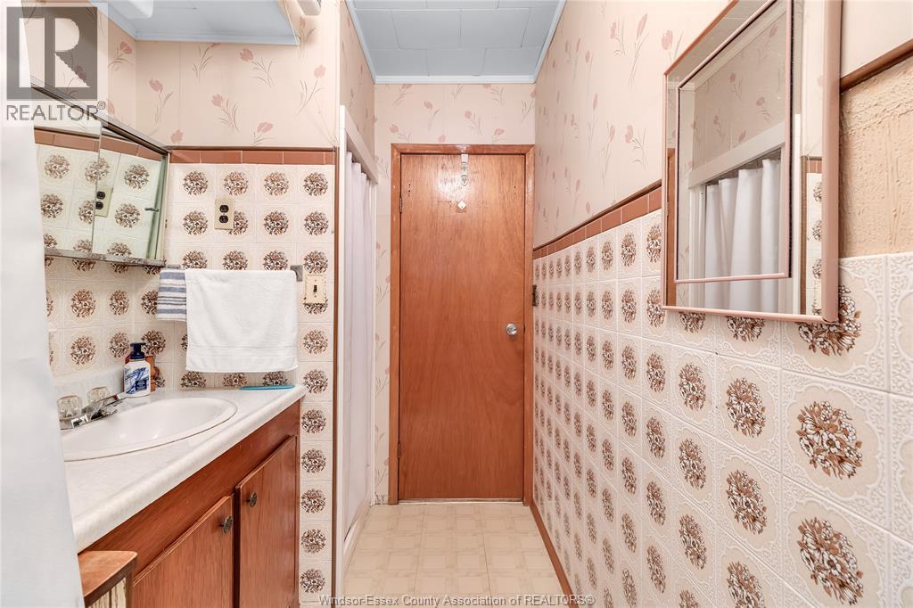 1051 Reedmere Road