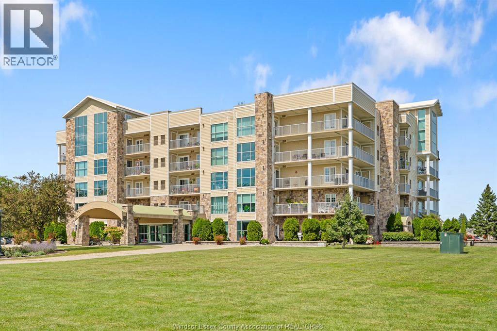 34 Boblo Island Boulevard Unit 407