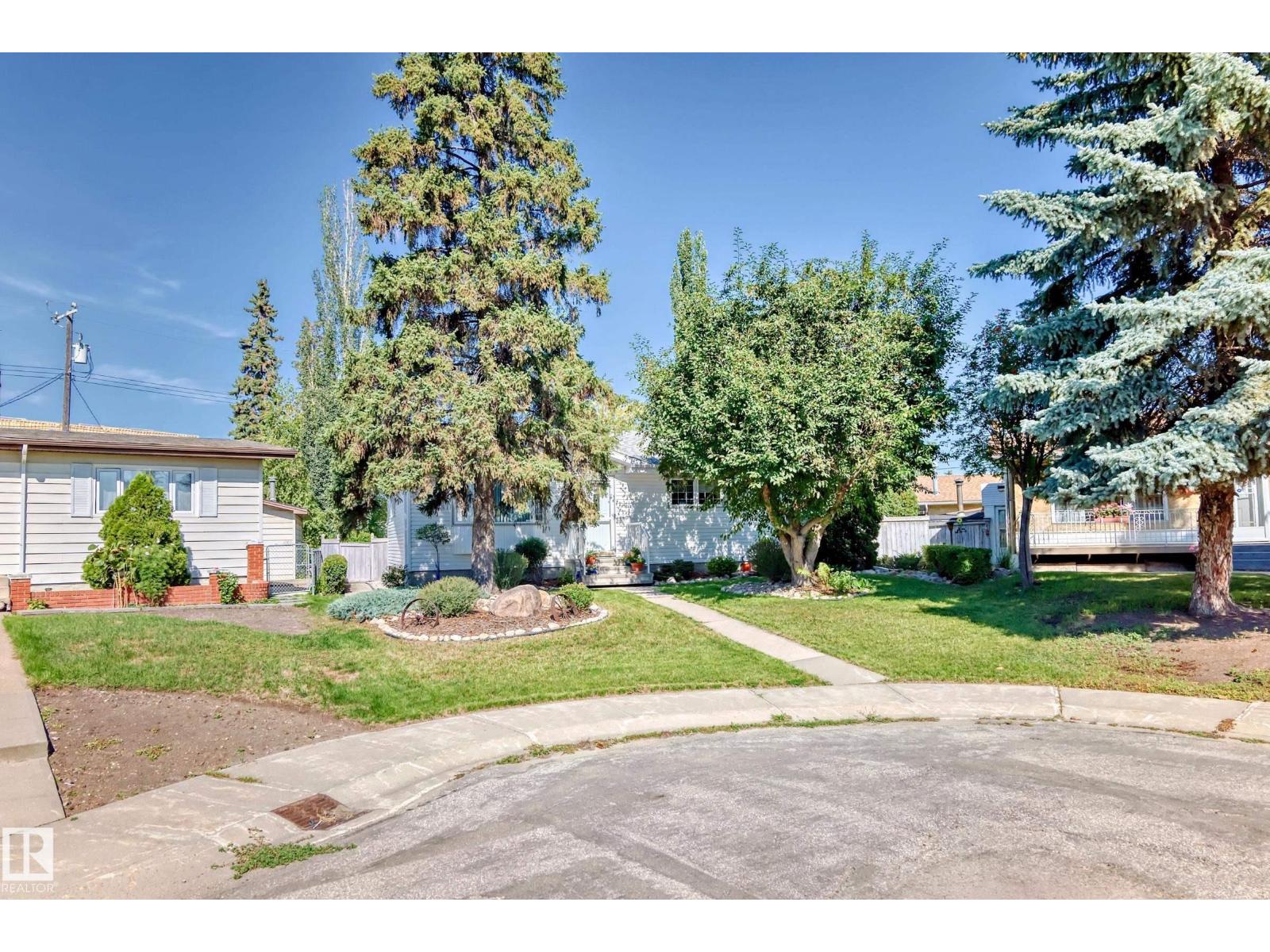 8602 158 St Nw