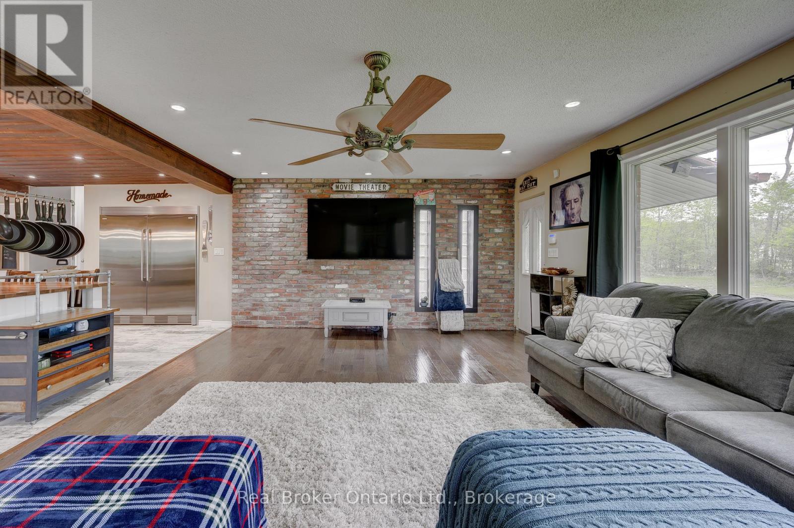 2859 Dominion Road